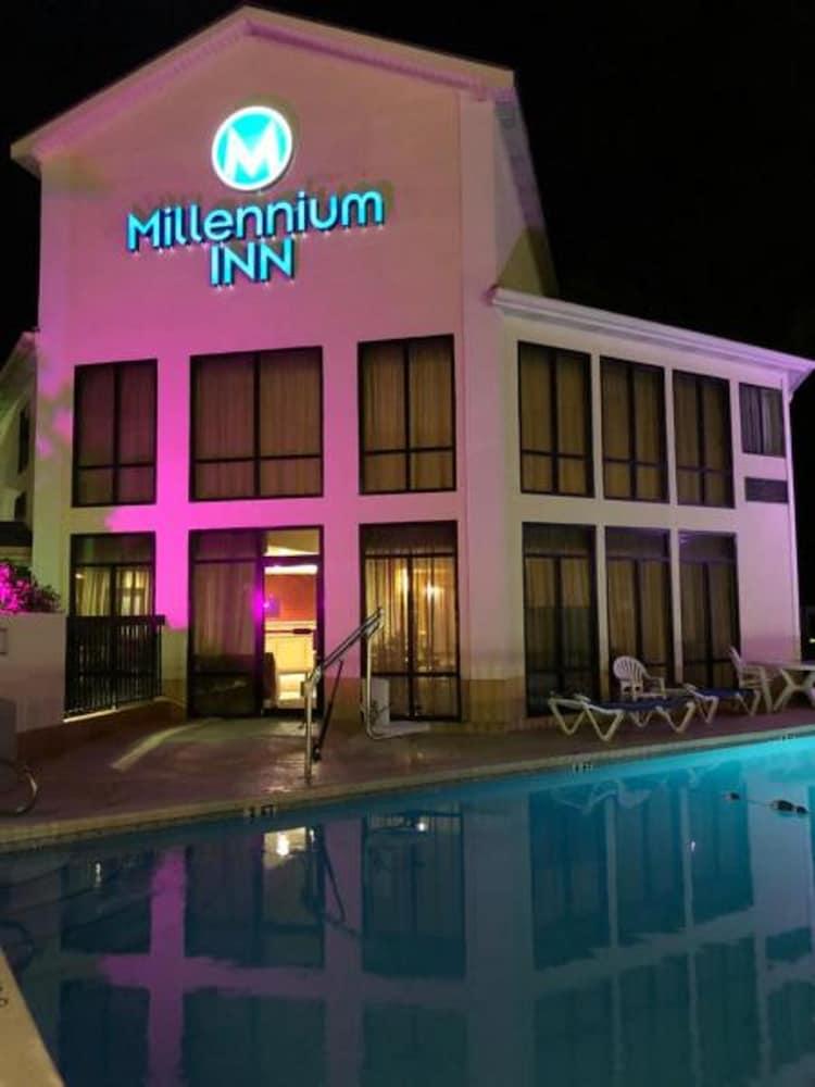 Millennium Inn Ellisville Eksteriør bilde