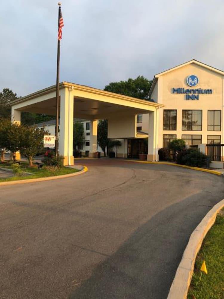 Millennium Inn Ellisville Eksteriør bilde