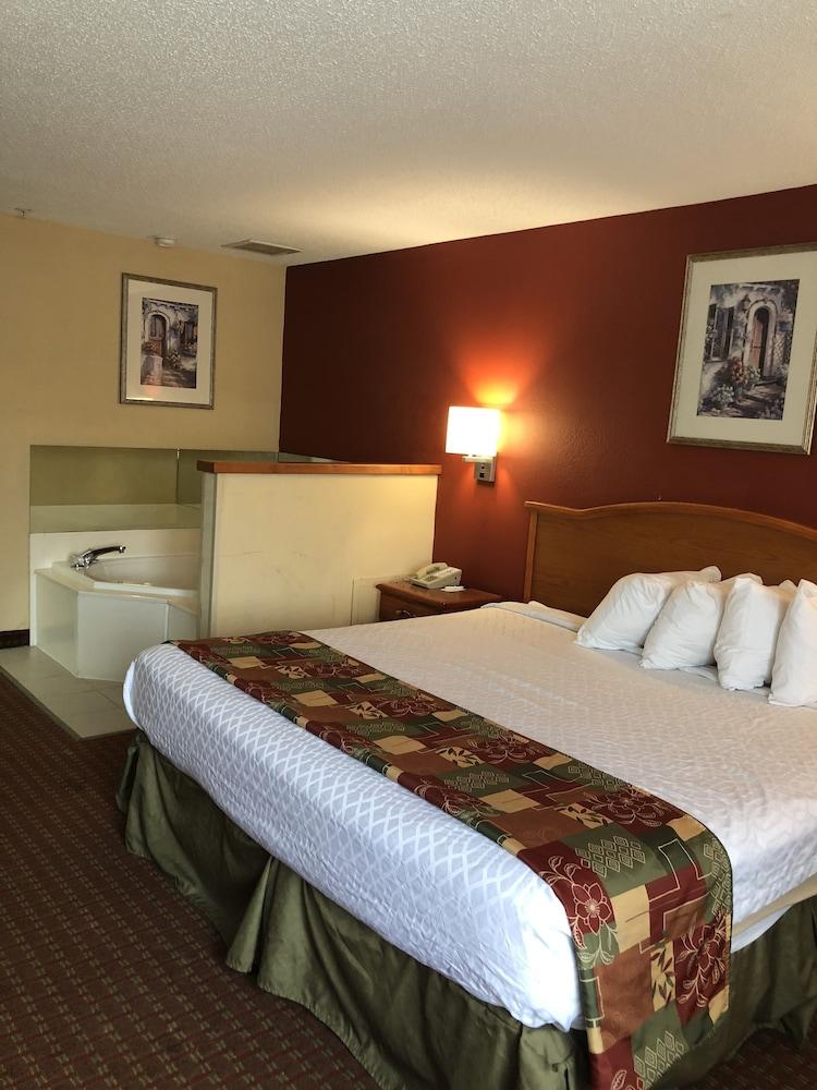 Millennium Inn Ellisville Eksteriør bilde