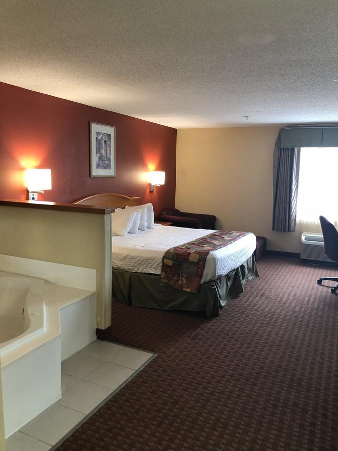 Millennium Inn Ellisville Eksteriør bilde