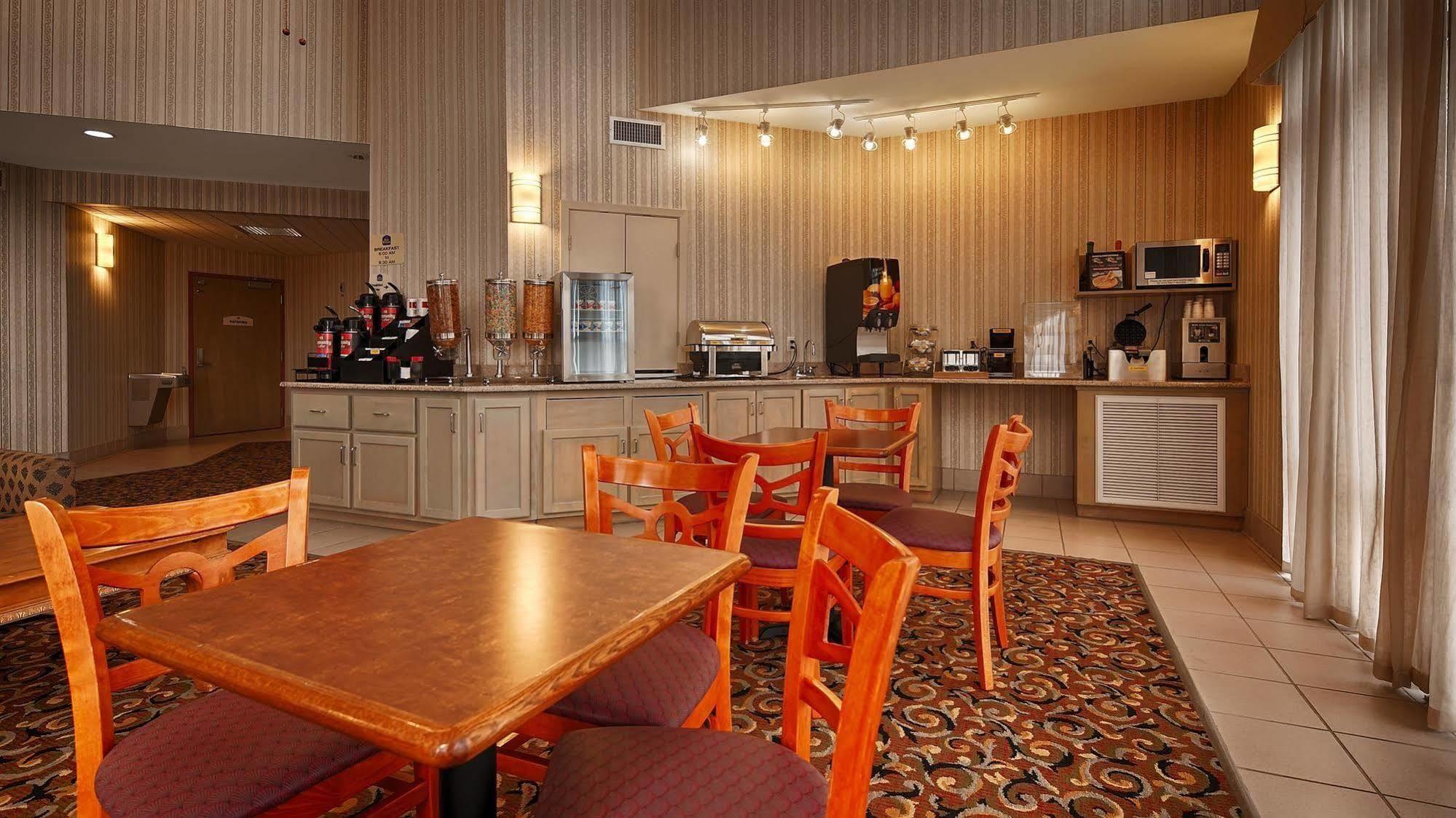 Millennium Inn Ellisville Eksteriør bilde